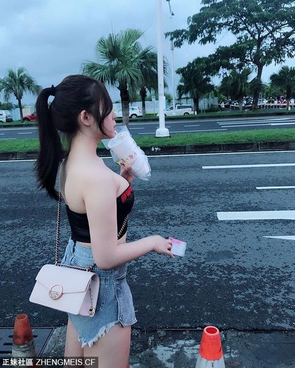 台灣微胖系正妹Cynthia_Kuo負荷太大10.jpg