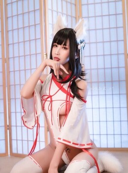 三度_69《 狐巫女 》画像34枚