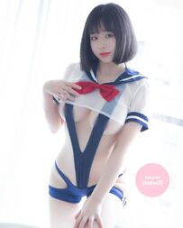 韩国巨乳少女