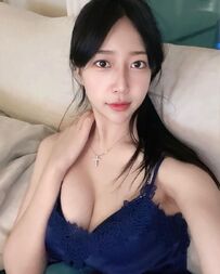 巨乳韓妹김수정