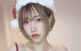 這個cosplay聖誕老人的妹子可愛嗎