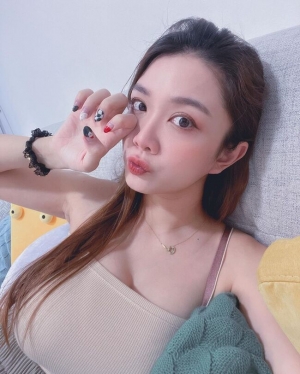 大奶少婦peisy